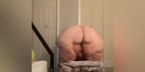 Super sexy bbw Devious stripping and twerking that massive ass