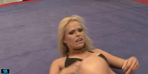 Two busty wrestling gals have lesbo sex