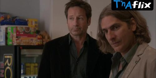 Tara Holt Butt Scene  in Californication
