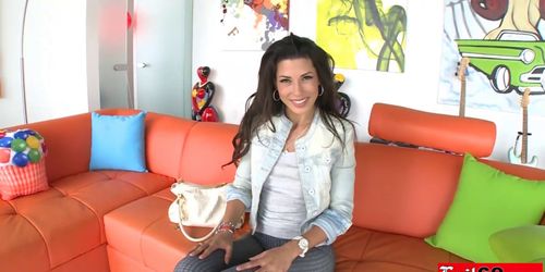 Spanish beauty Alexa Tomas gets her tight asshole reamed