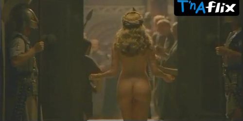 Sienna Guillory Butt Scene  in Helen Of Troy (Helen Troy)