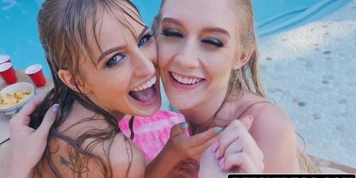 Violet Rain slurp on besties hot pink clit