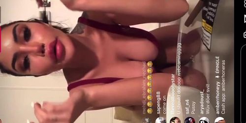 amberrhoneyy  cute on ig live