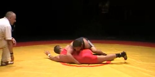 Beefy Guy Gets Boner Wrestling