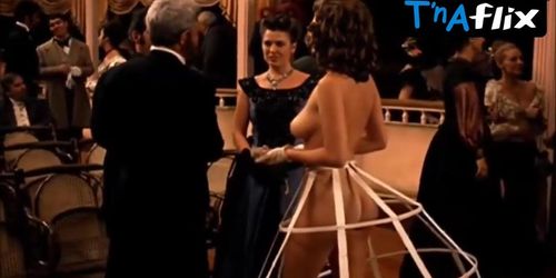Ana Abbott Breasts Scene  in Memorias Postumas De Bras Cubas