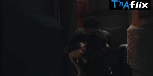 Sarah Ruest Sexy Scene  in The Expanse