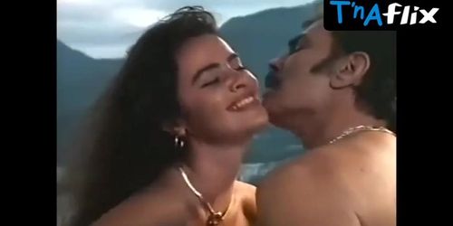 Luma De Oliveira Breasts Scene  in Boca