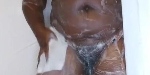 Wash my wet pussy and Ass