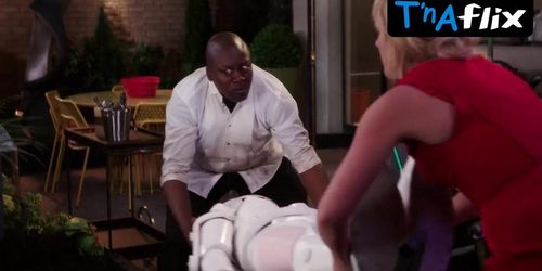 Jane Krakowski Sexy Scene  in Unbreakable Kimmy Schmidt